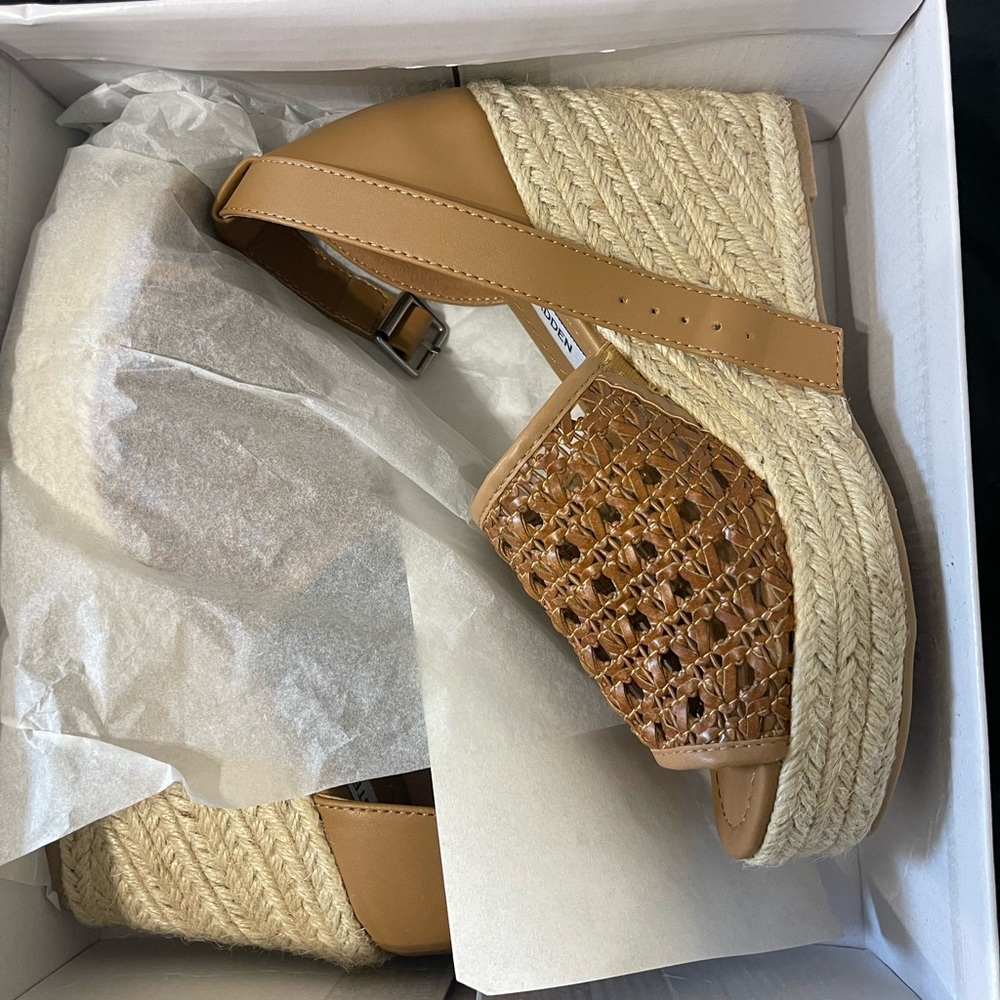 Steve Madden Brown Woven Platform Sandals